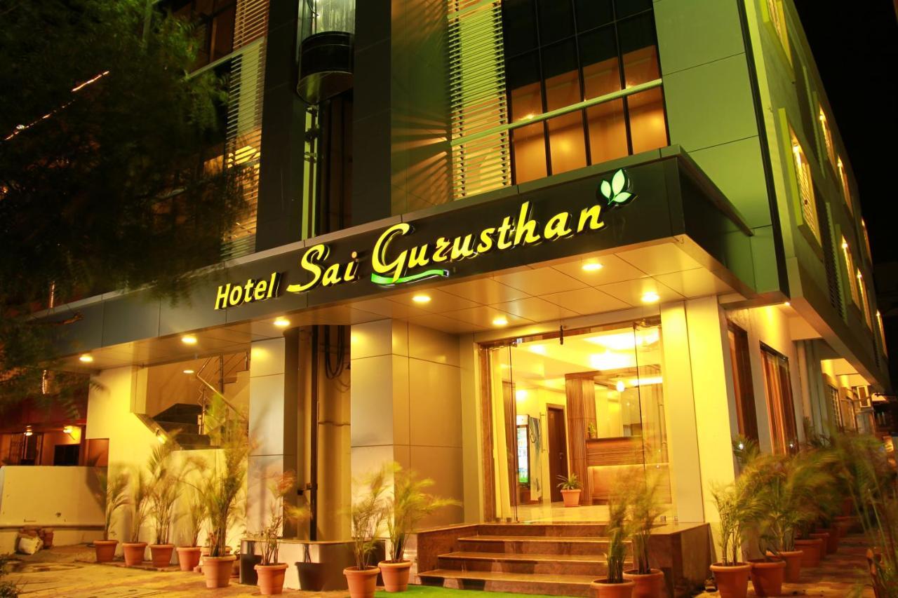 Hotel Sai Gurusthan Ширди Екстериор снимка